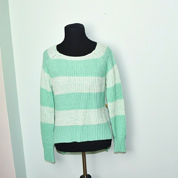Tops - Super Cute Seafoam Green Striped Knit Top